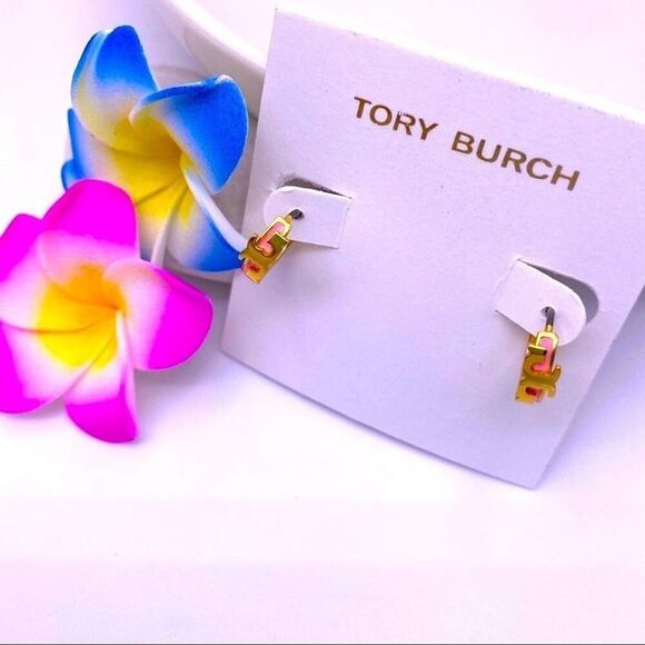 New Tory Burch Gold Logo, Pink Enamel Small Huggie Hoop - Picture 5 of 14